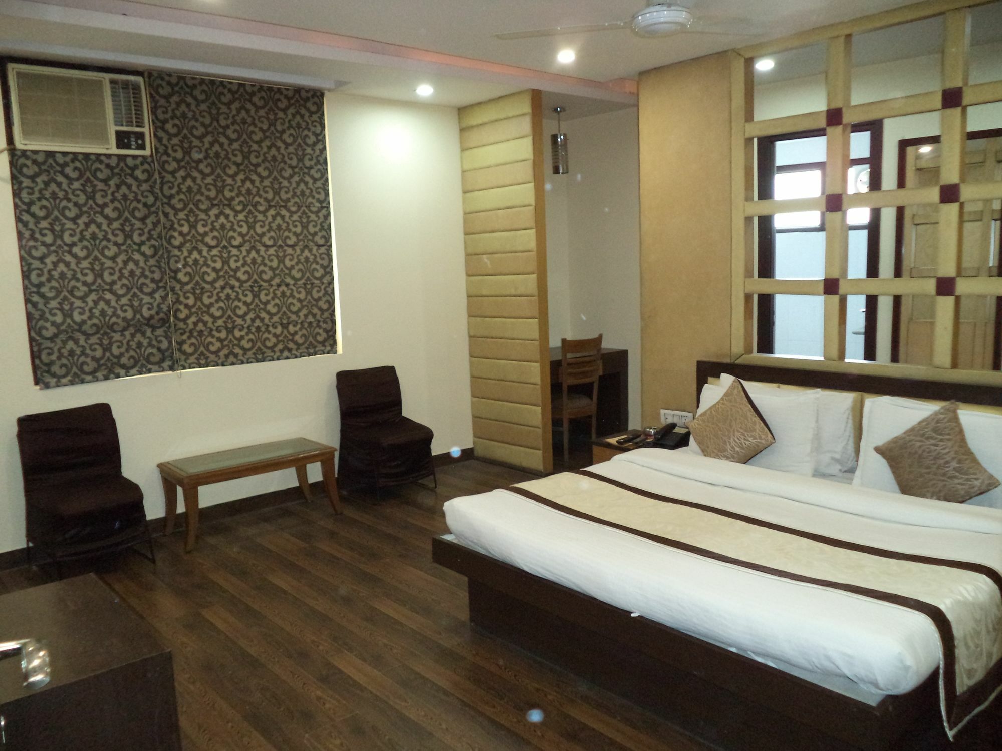 Hotel O Kochar Plaza Delhi  Exterior foto